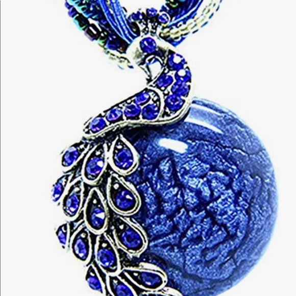 Beaded Style Pendant Opal Peacock Necklace - Picture 10 of 12